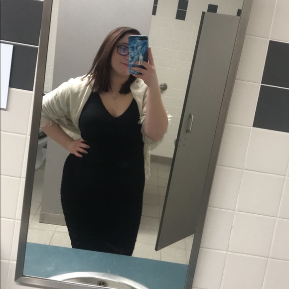 Shawl - Picture 4 of 4